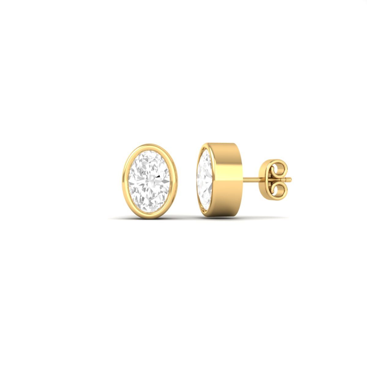 Oval Cut Bezel Moissan...